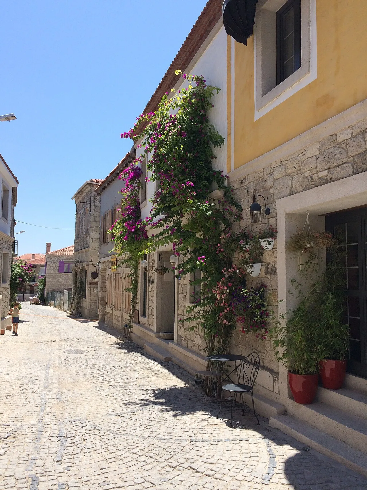 A street in Alaçatı